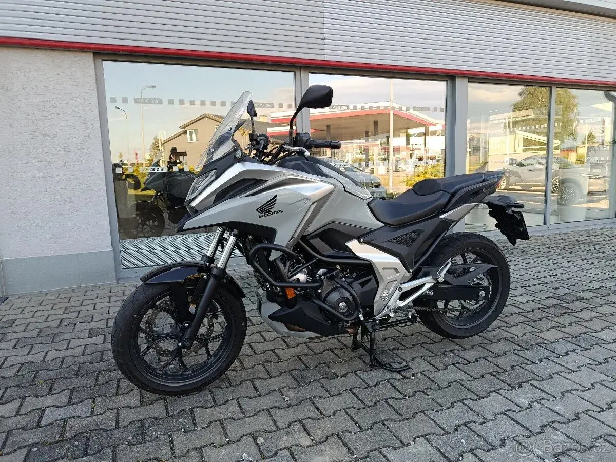 Honda NC750X manuál