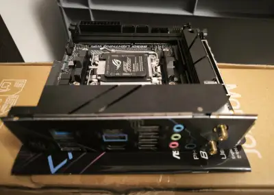 ASROCK B650I LIGHTNING WIFI - záruka