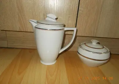 Porcelán.