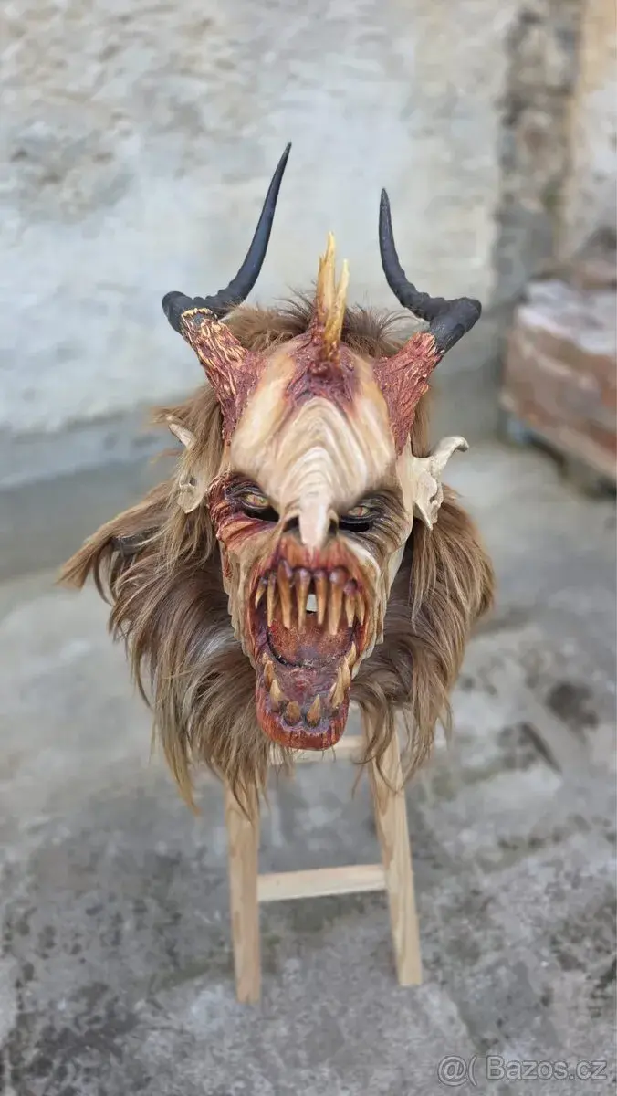 Krampus maska Rettei