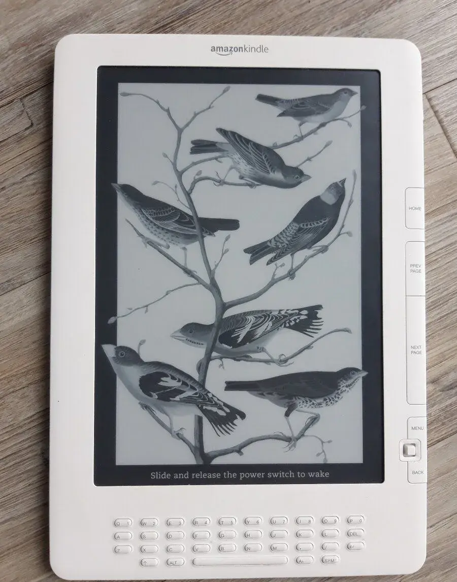 Čtečku knih Amazon Kindle DX 4th Edition