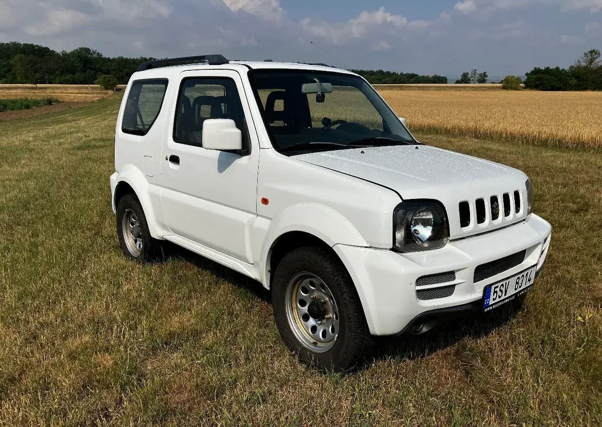 Suzuki Jimmy – 2011