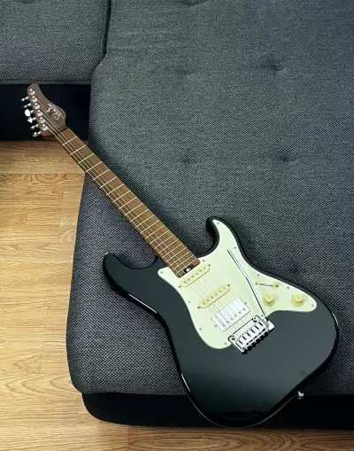 Elektrická Kytara - Schecter Nick Johnson HSS