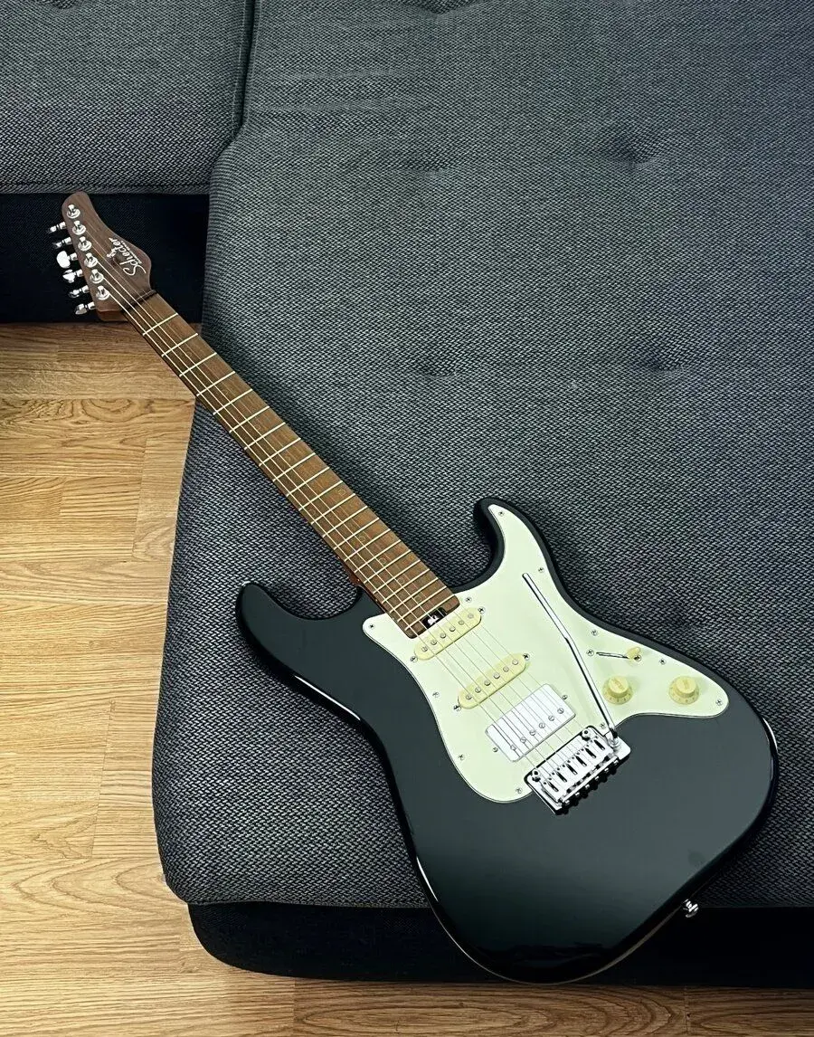 Elektrická Kytara - Schecter Nick Johnson HSS