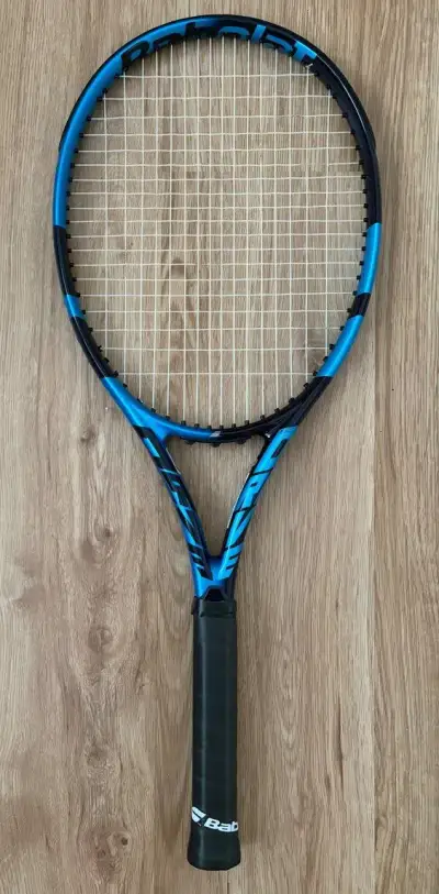 Tenisová raketa Pure Drive PROFI rám