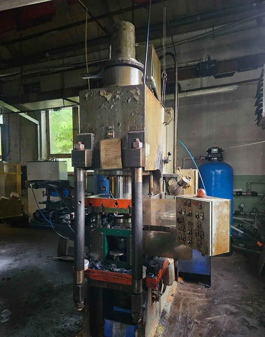 Hydraulický lis PYE 160 S / S1