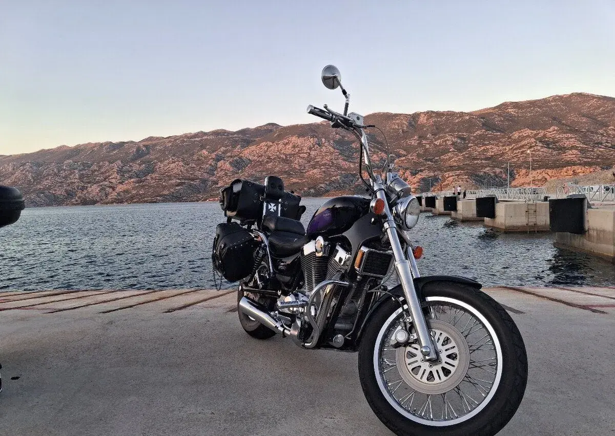 Suzuki Intruder VS1400