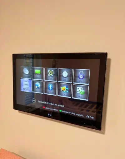 Televize LG 32 palců