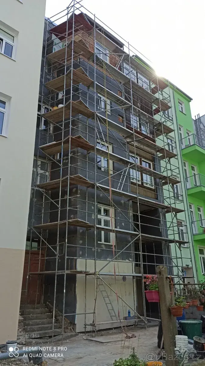 Půjčovna lešení Pronájem lešení