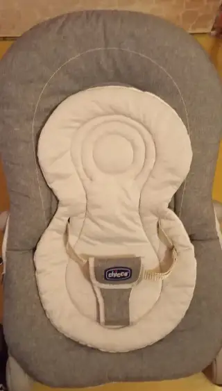 Houpátko Chicco Hoopla Titanium 0m