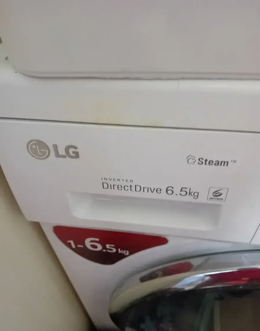 Zcela funkční pračka LG staří 3 roky