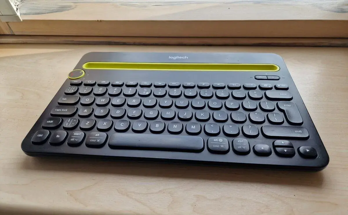 Bluetooth klávesnice Logitech K480 Multi-Device