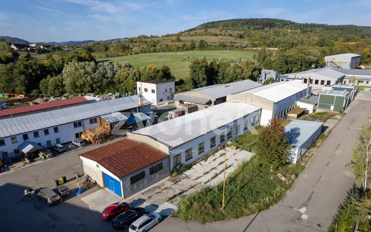 Prodej výrobního areálu se sušárnou na dřevo a s pozemky 606