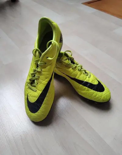 Kopačky Nike hypervenom vel. 39