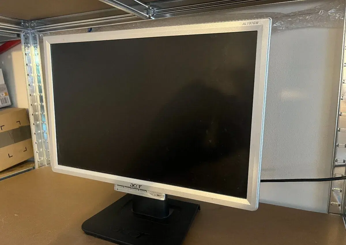 19" širokoúhlý monitor Acer AL1916W