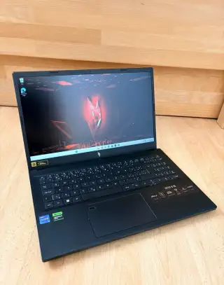 [REZERVOVÁNO] Acer Nitro V 15 - i5-13420H, RTX 4050, 16GB