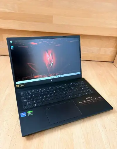 [REZERVOVÁNO] Acer Nitro V 15 - i5-13420H, RTX 4050, 16GB