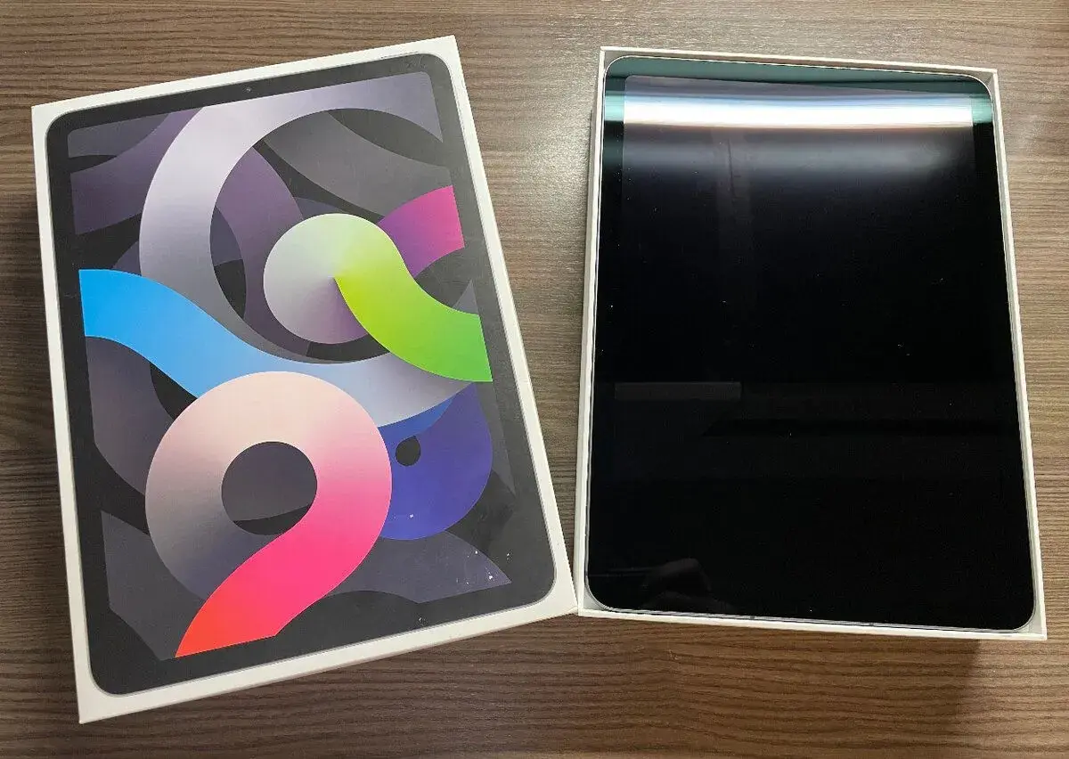 iPad Air 4. generace 64 GB Wi‑Fi + Cellular se SIM jako nový