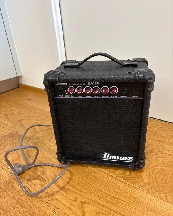Ibanez IBZ3 R – vintage kytarové kombo, Made in Korea