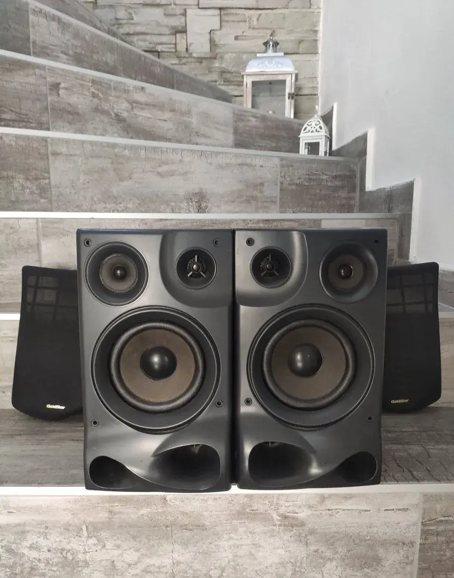 Dřevěné reprobedny 6Ω GoldStar FE-393E
