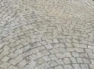 Žulová dlažba
