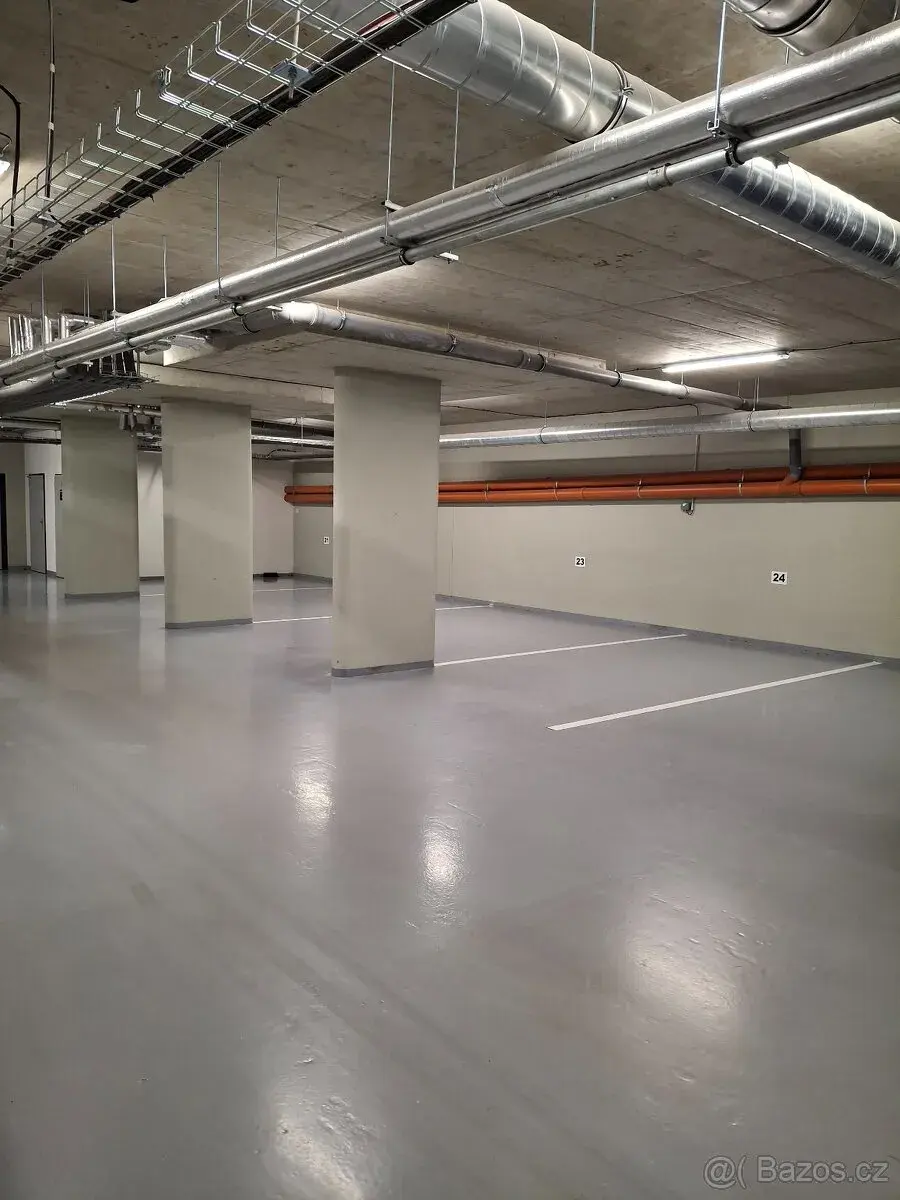 Prodej garážového stání Praha 9