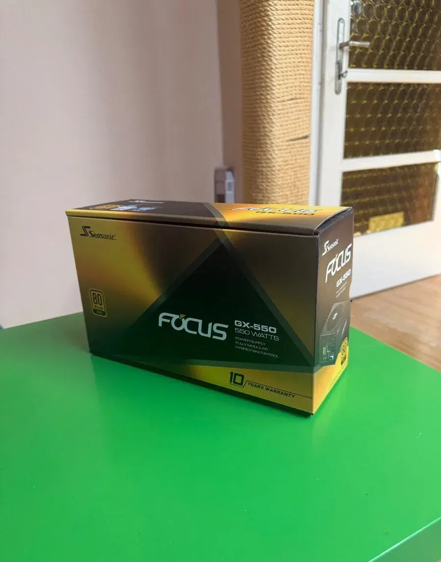 PC Zdroj Seasonic Focus plus 550 Gold