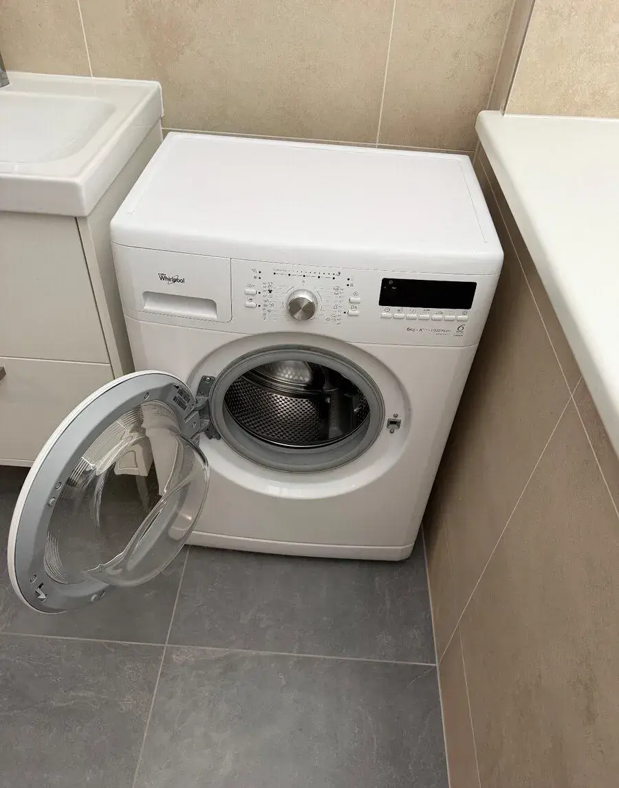 Pračka Whirlpool