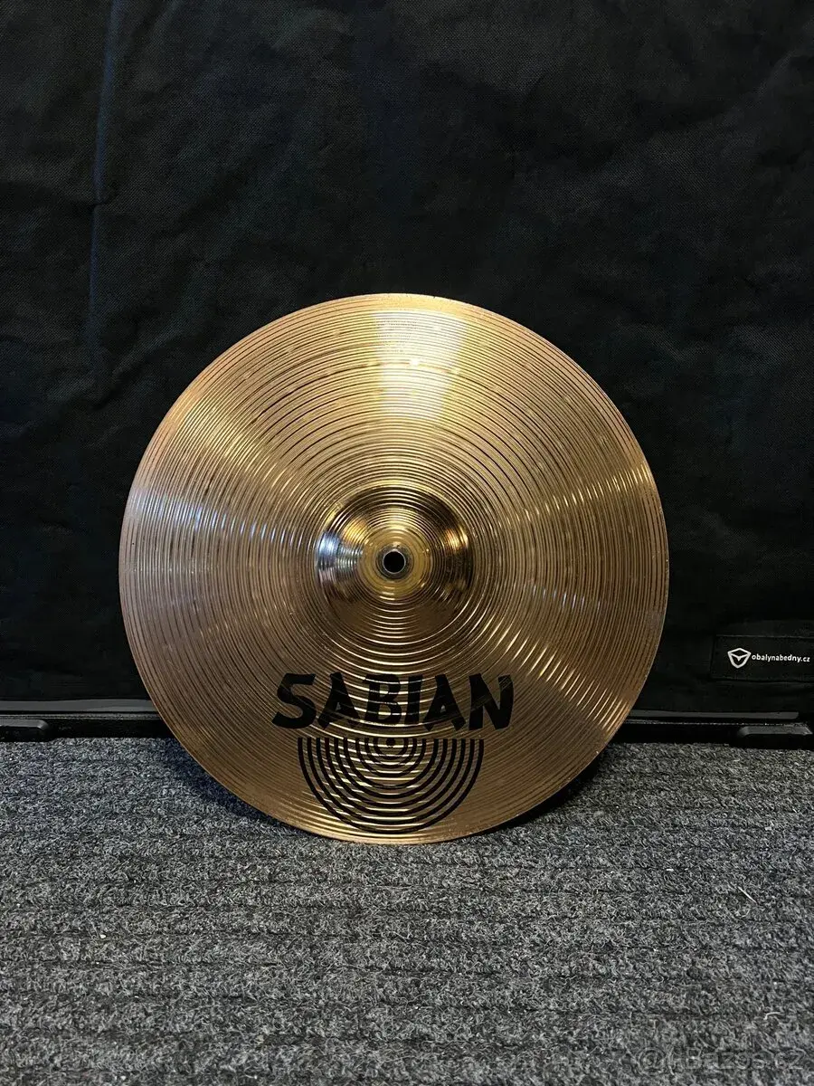 Sabian 14” Hi-Hat – velmi pěkný stav, bez prasklin
