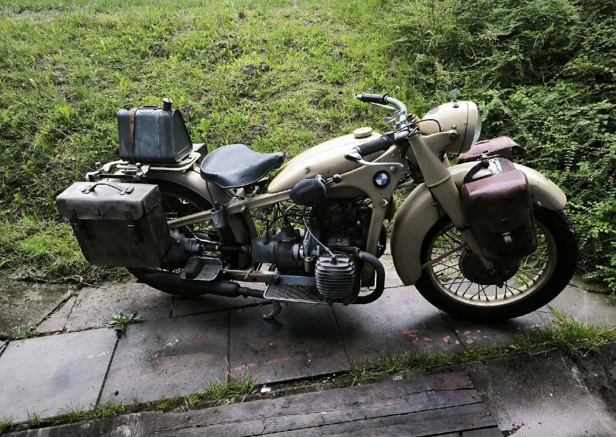 Originál BMW R12