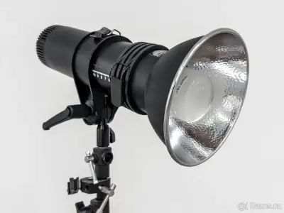 Studiový blesk Profoto ComPact Plus 600 Ws