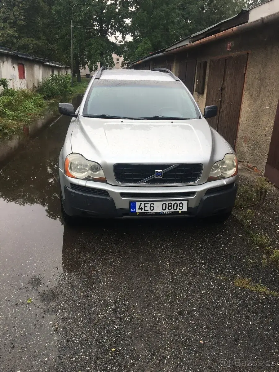 Volvo XC90 – 2003