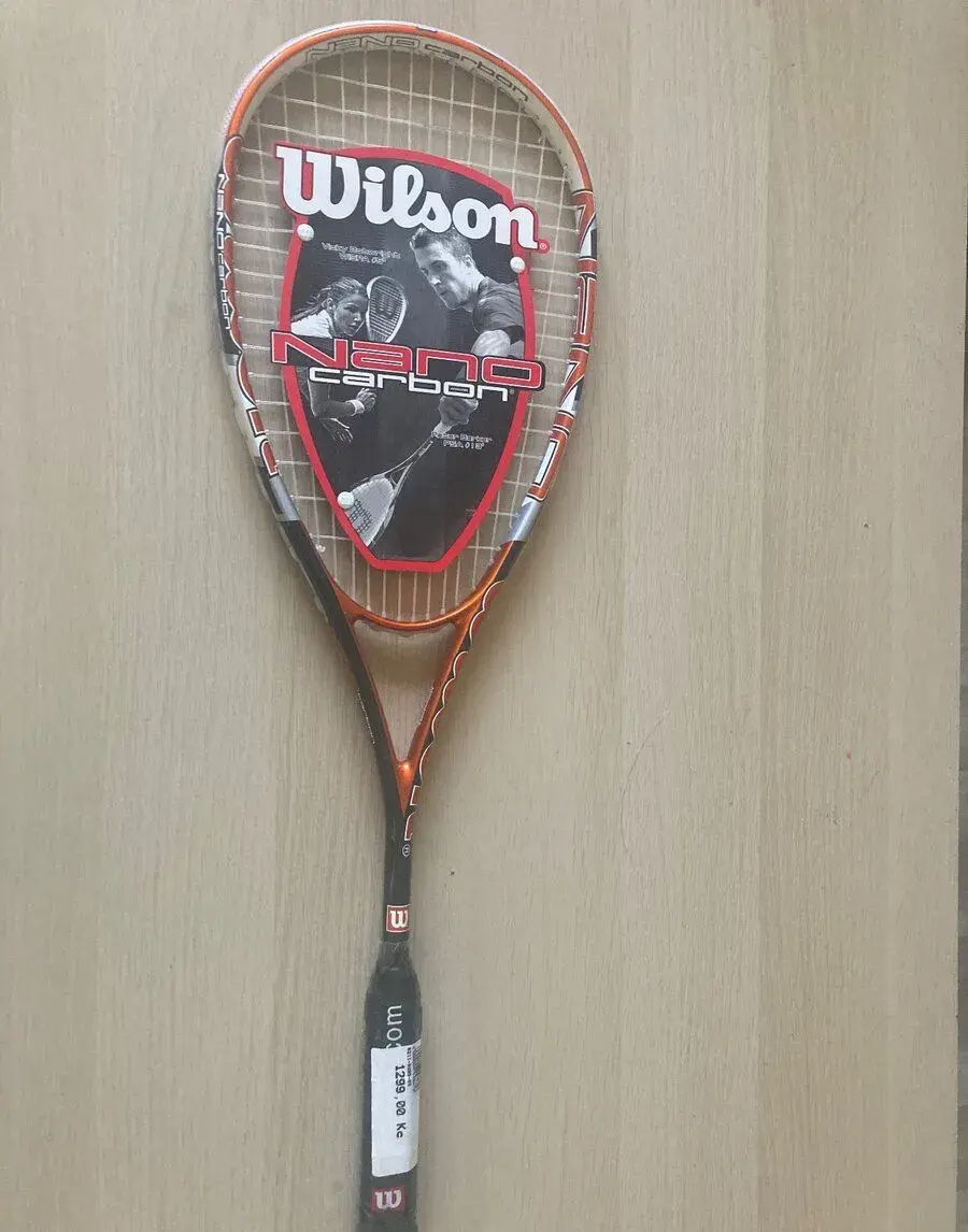 Squashova raketa Wilson nano carbon -Olomouc