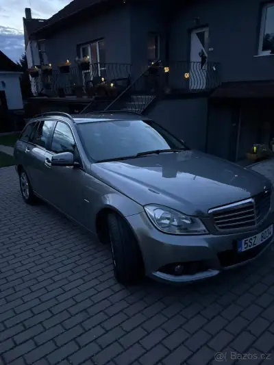 Mercedes-Benz C – 311 333 km