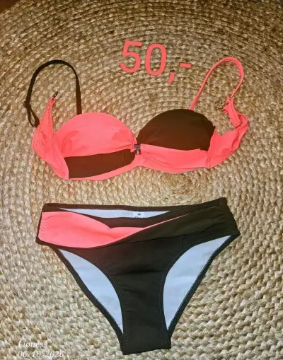 Dámské dvoudílné plavky/ bikiny