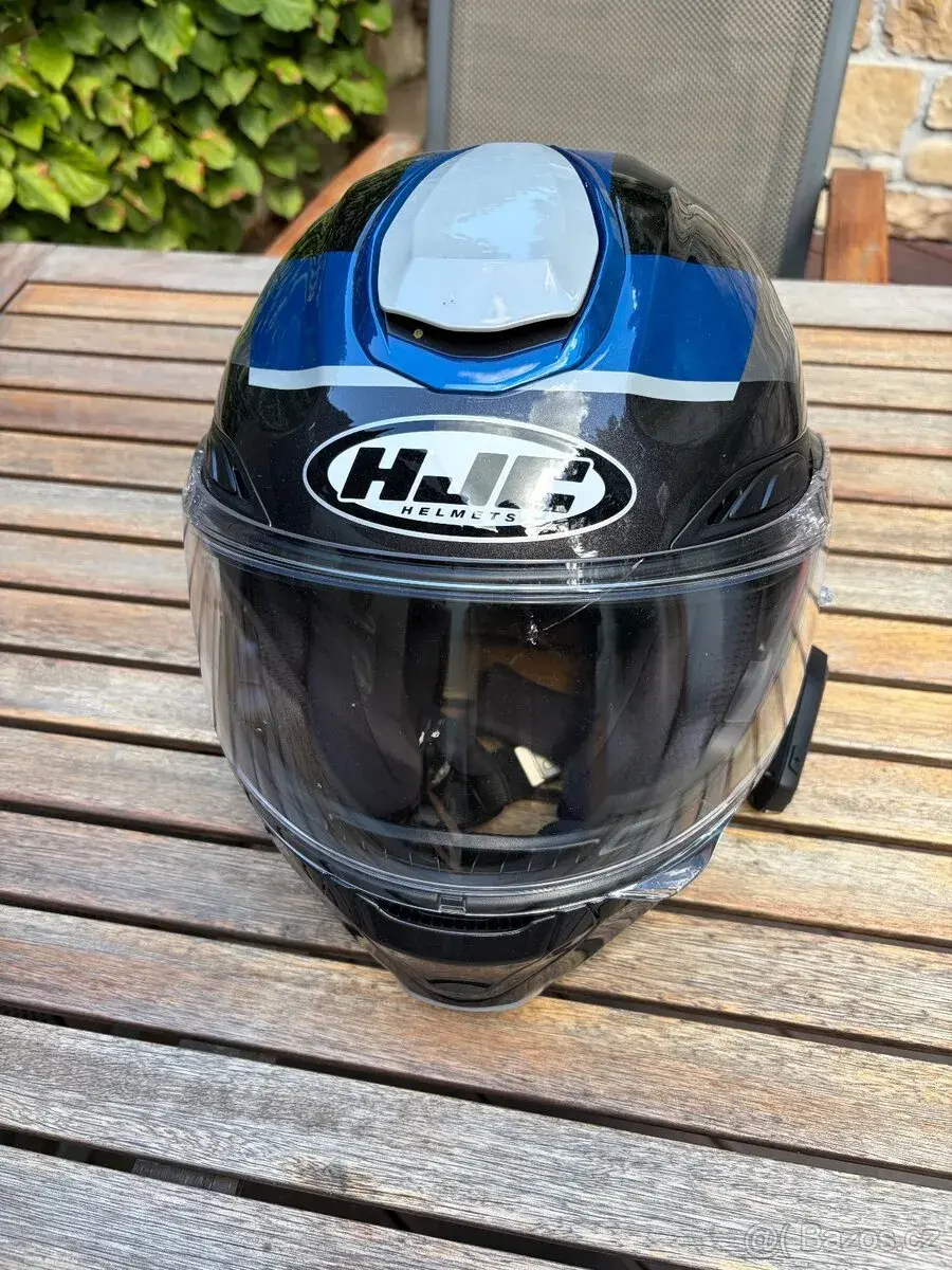 – HJC RPHA 91 + Interphone ERA 1X + RideSync BMW