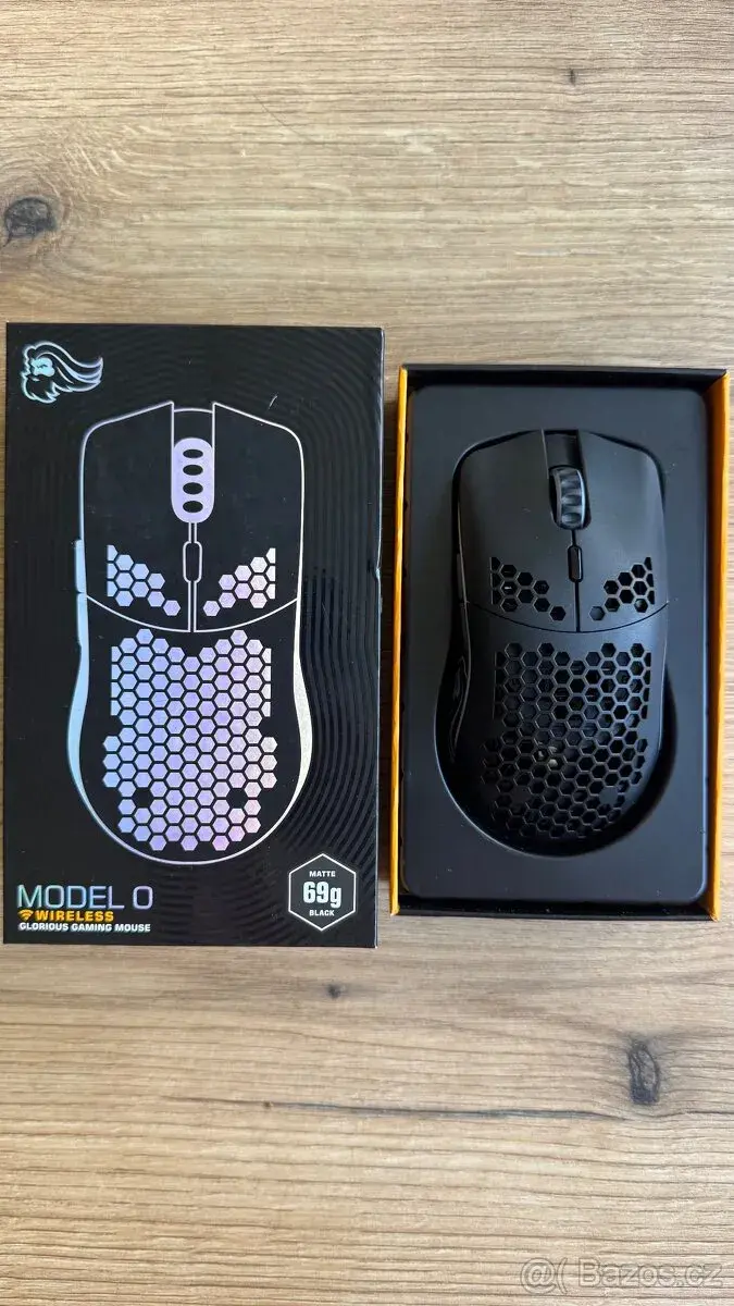 Glorious Model O Wireless (Matte Black) Zánovní