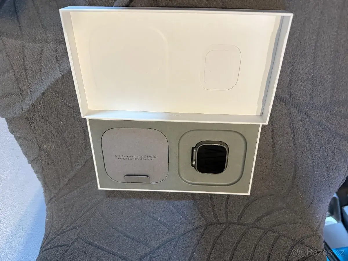 Apple Watch Ultra 2 Titanium