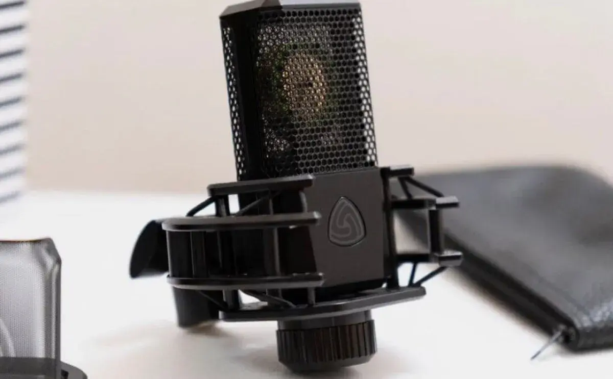 Studiový mikrofon Lewitt LCT 440 Pure | Rode | Neumann