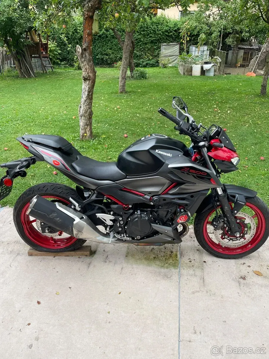 Kawasaki Z 500 SE 2024
