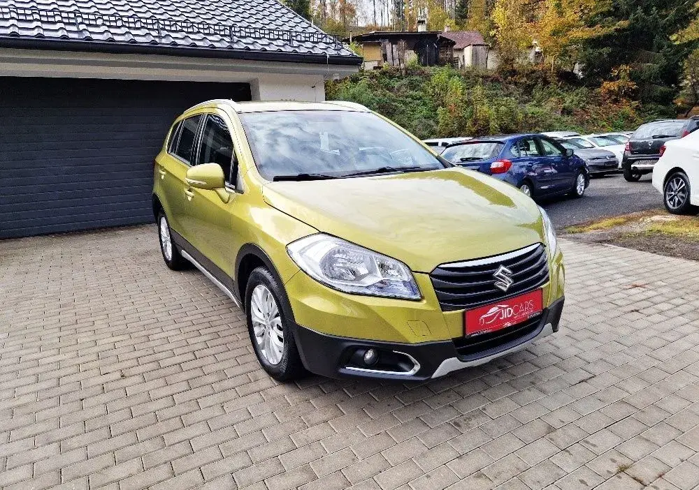 Suzuki SX4 – 2015, 63 000 km