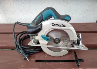 Makita HS6601 kotoučová pila