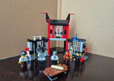 LEGO Ninjago 70591 Útěk z vězení Kryptarium
