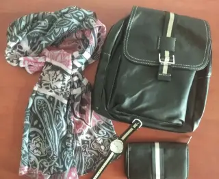 Elegantní 4dílná sada doplňků