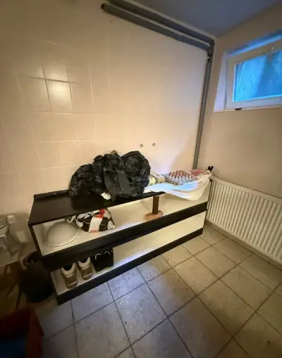 Dva botníky za odvoz