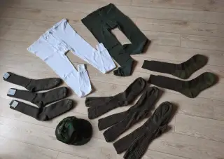 Pánské ponožky vel.43,jager/funkční kalhoty,kšiltovka ARMY