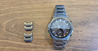 Casio Edifice EQB-1100