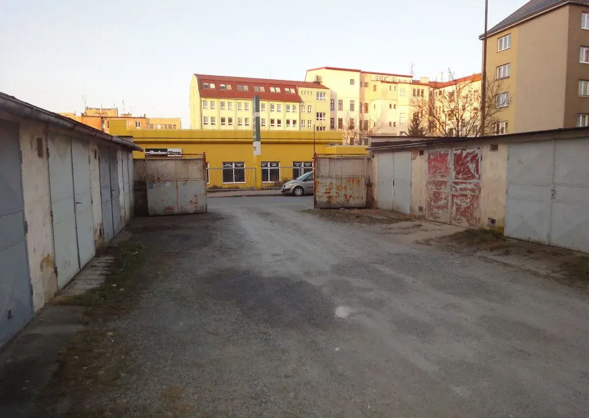 Garáž ul. Bendova Plzeň CENTRUM