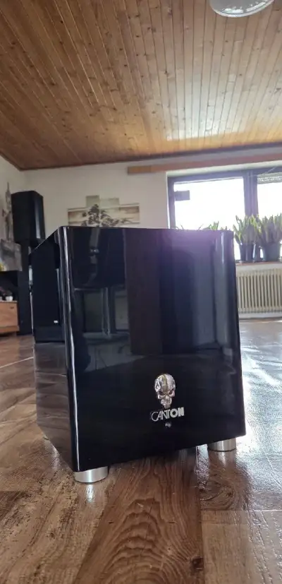 Aktivni subwoofer canton sub 601