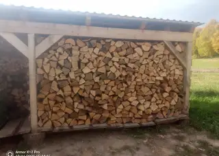 Palivové dřevo tvrdé i měkké